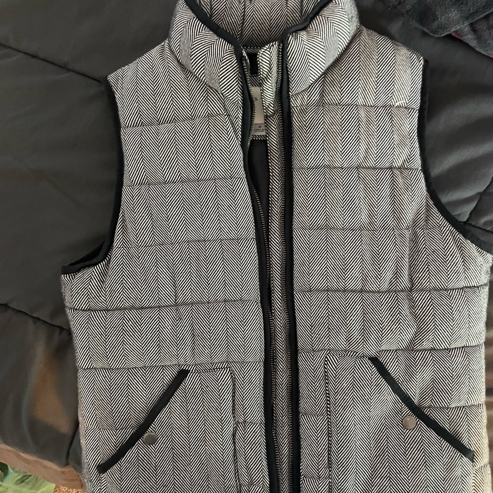 Target puff vest